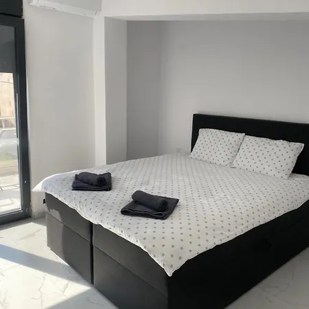 Apartman Dionysus Building Ofrínio