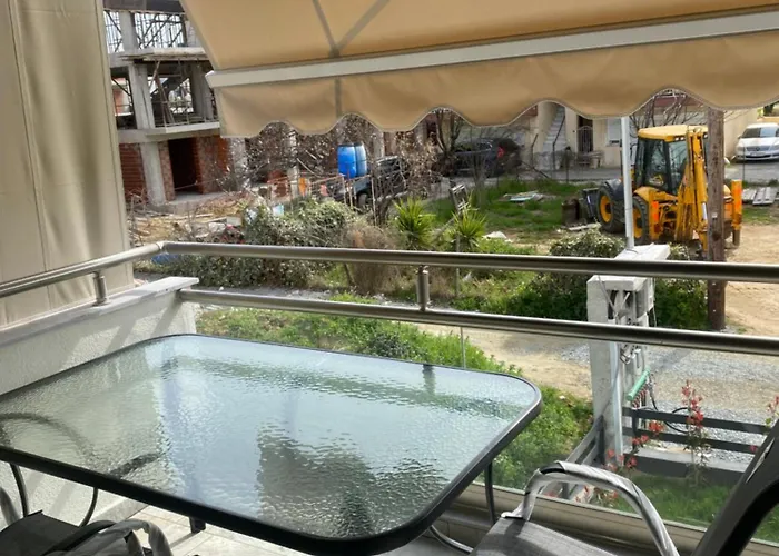 Dionysus Building 公寓 Ofrínion