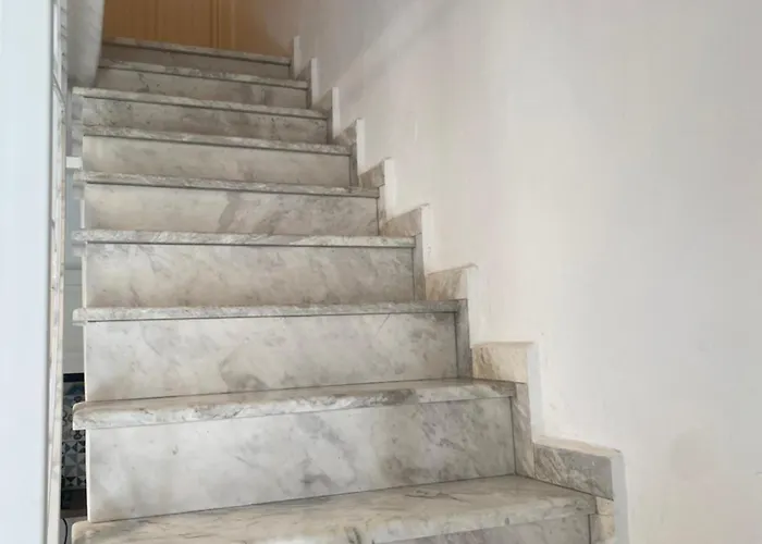 Dionysus Building Apartament