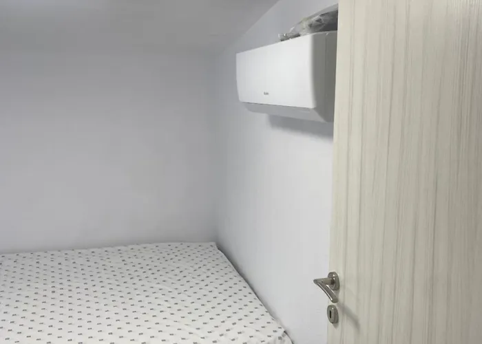 Dionysus Building Apartament