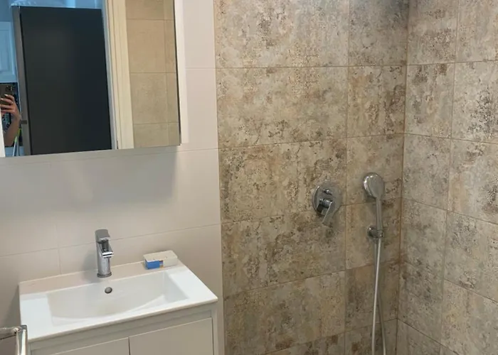 Dionysus Building 公寓 Ofrínion